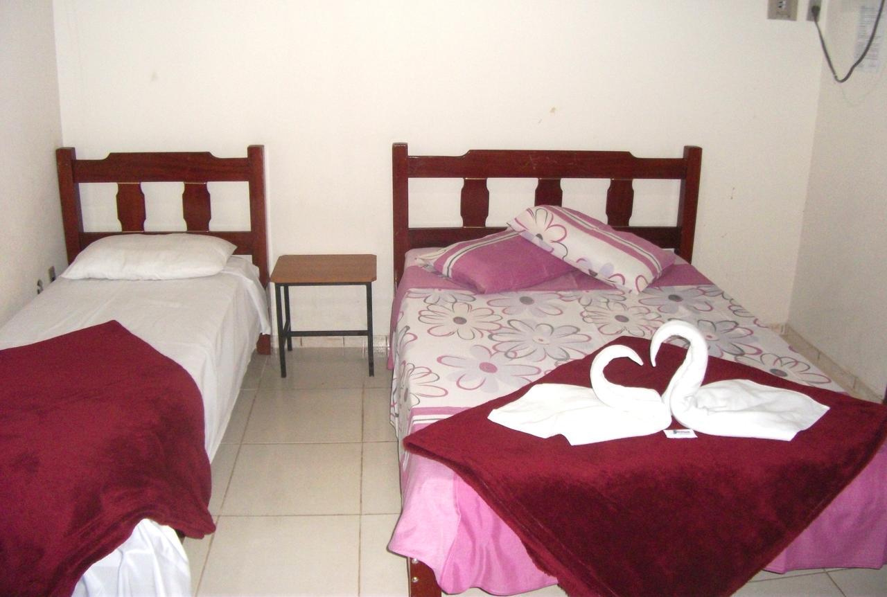 Hotel Colonial Lencois Paulista Bagian luar foto